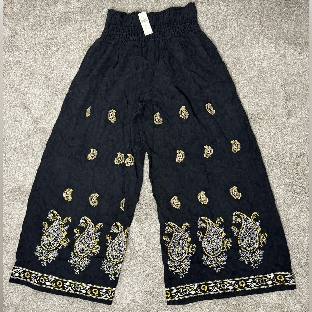 NWT Anthropologie Maeve Black Wide Leg Smocked Embroidered Pants Size Medium